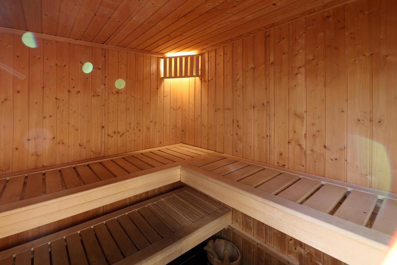 Le Chalet Blanc - Jacuzzi / Piscine / Sauna Gérardmer Eksteriør billede